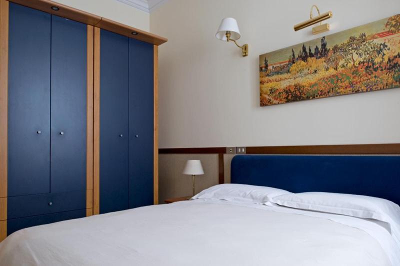 Cerva Fashion District Apartment Milano Esterno foto